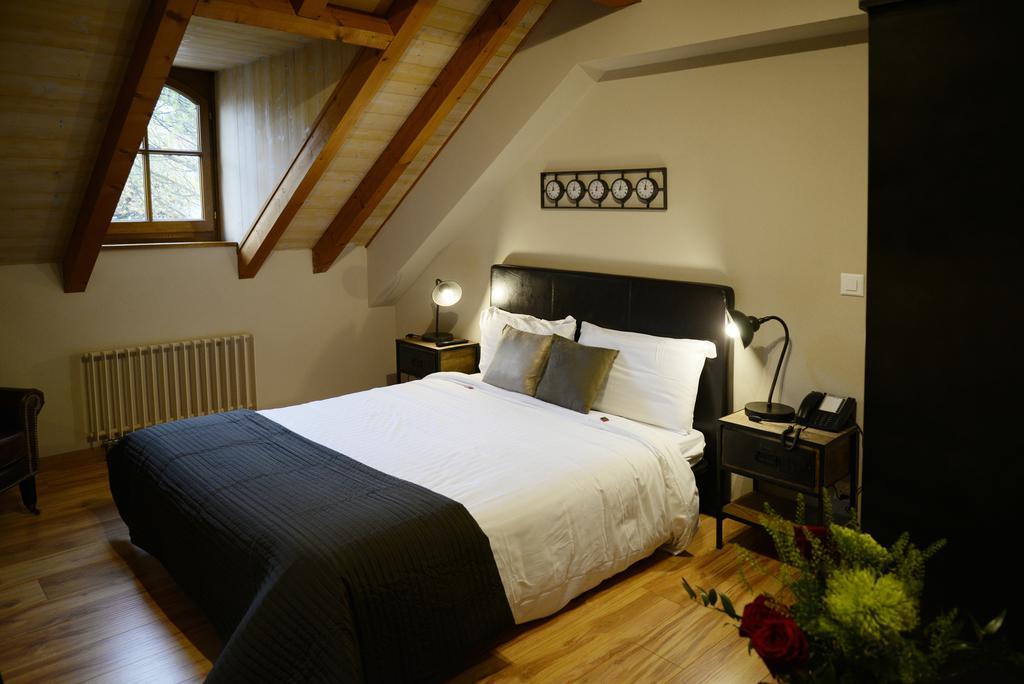 Auberge Communale De Carouge Luaran gambar