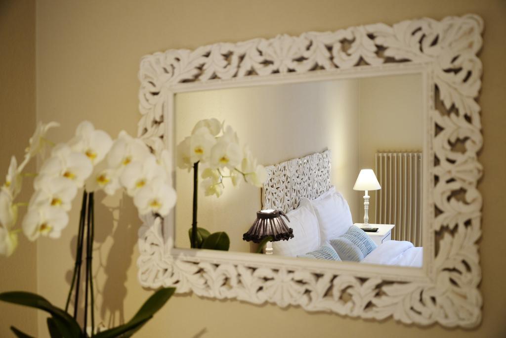 Auberge Communale De Carouge Bilik gambar