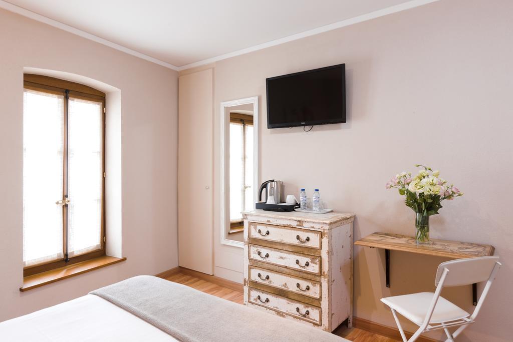 Auberge Communale De Carouge Luaran gambar