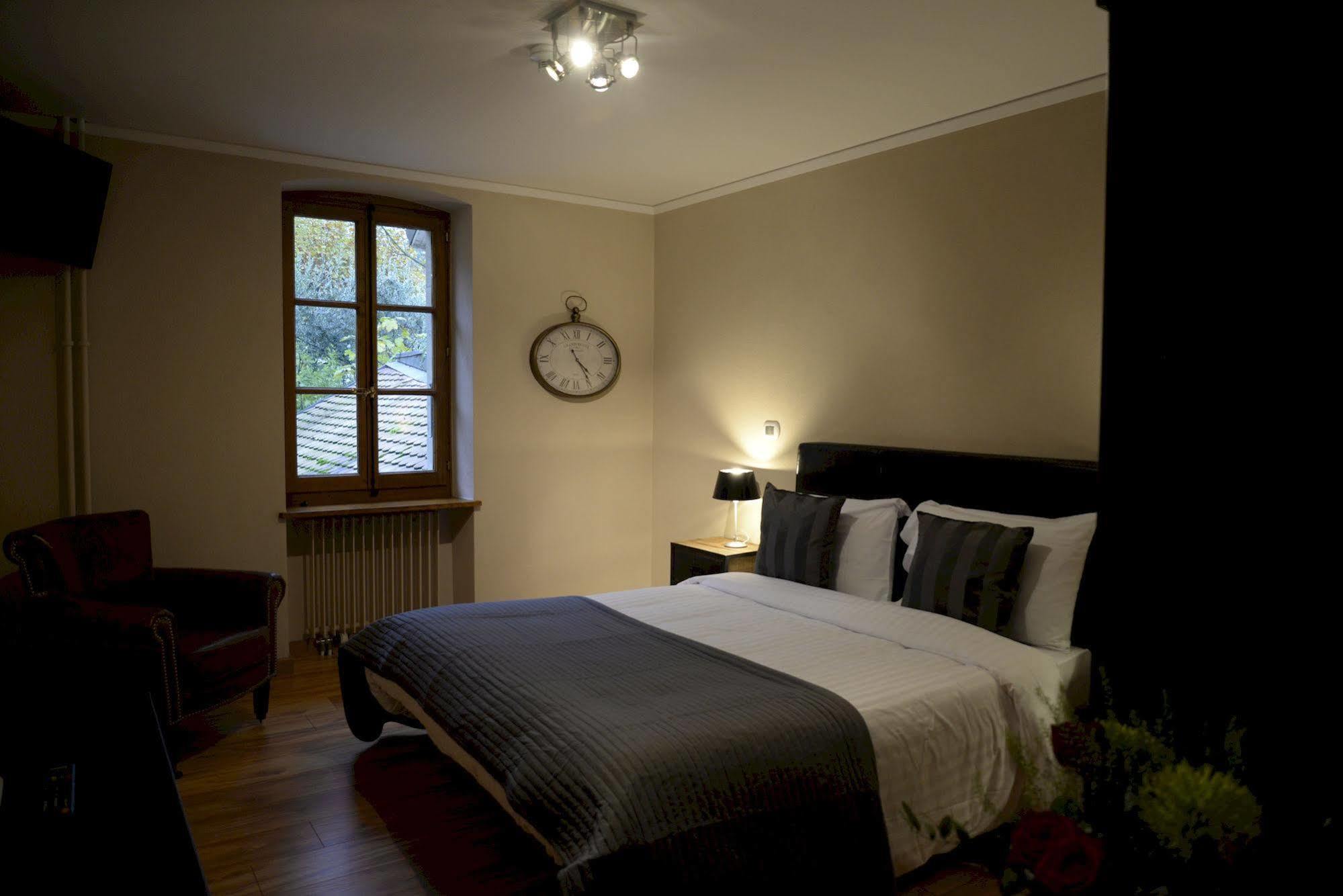 Auberge Communale De Carouge Luaran gambar